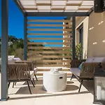 Holiday home Noeli Hum