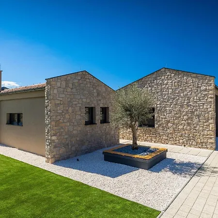 Holiday home Noeli *