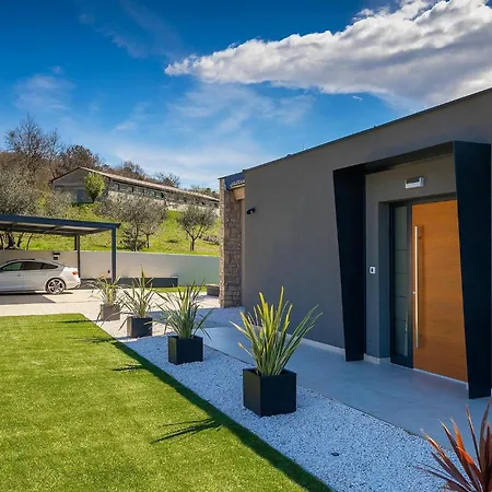 Noeli Dom wakacyjny *